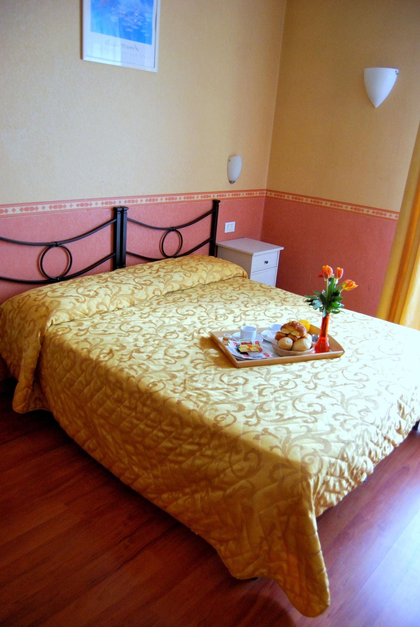 Hotel Cantoria Firenze Bagian luar foto
