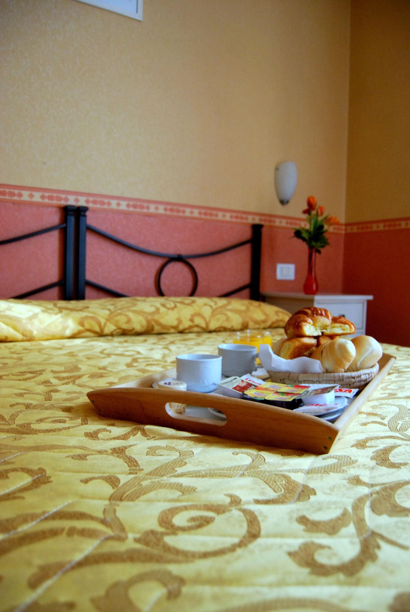 Hotel Cantoria Firenze Bagian luar foto